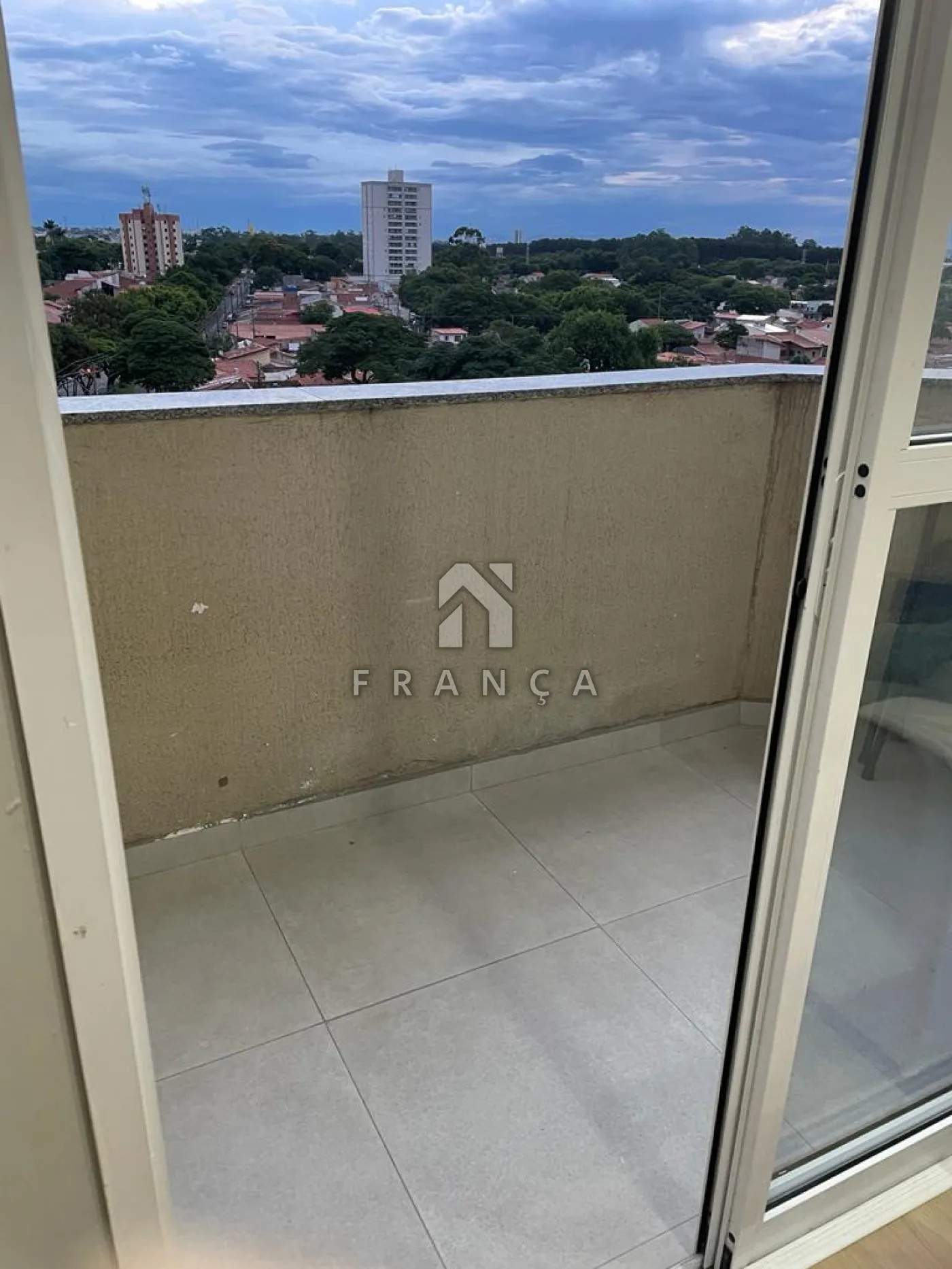Alugar Apartamento / Padrão em São José dos Campos R$ 4.500,00 - Foto 5