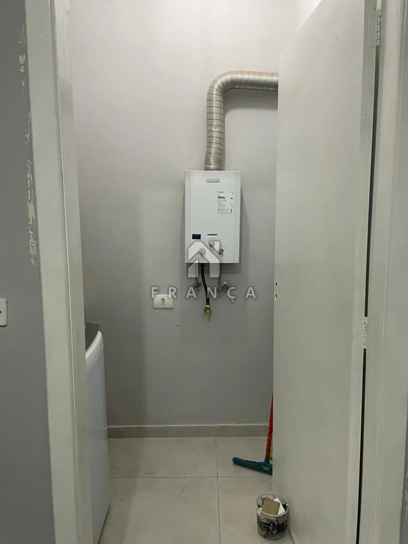 Alugar Apartamento / Padrão em São José dos Campos R$ 4.500,00 - Foto 14