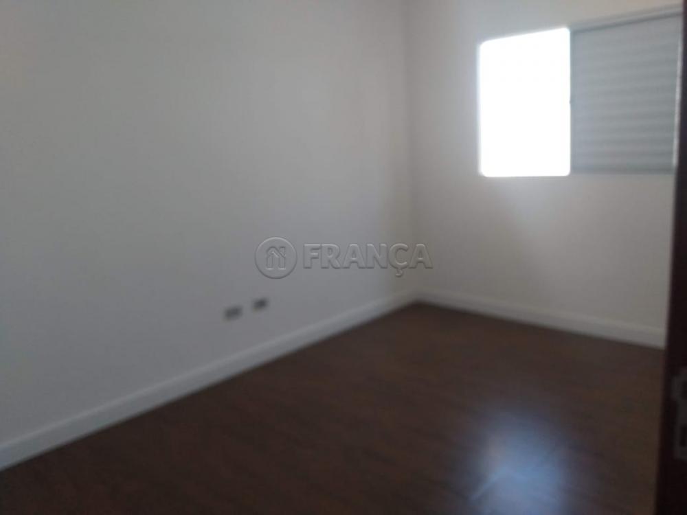 Alugar Casa / Condomínio em Jacareí R$ 1.300,00 - Foto 12