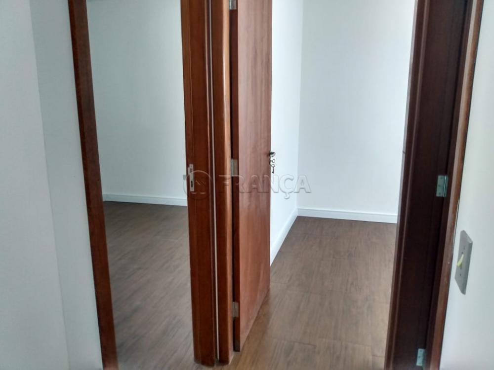Alugar Casa / Condomínio em Jacareí R$ 1.300,00 - Foto 15