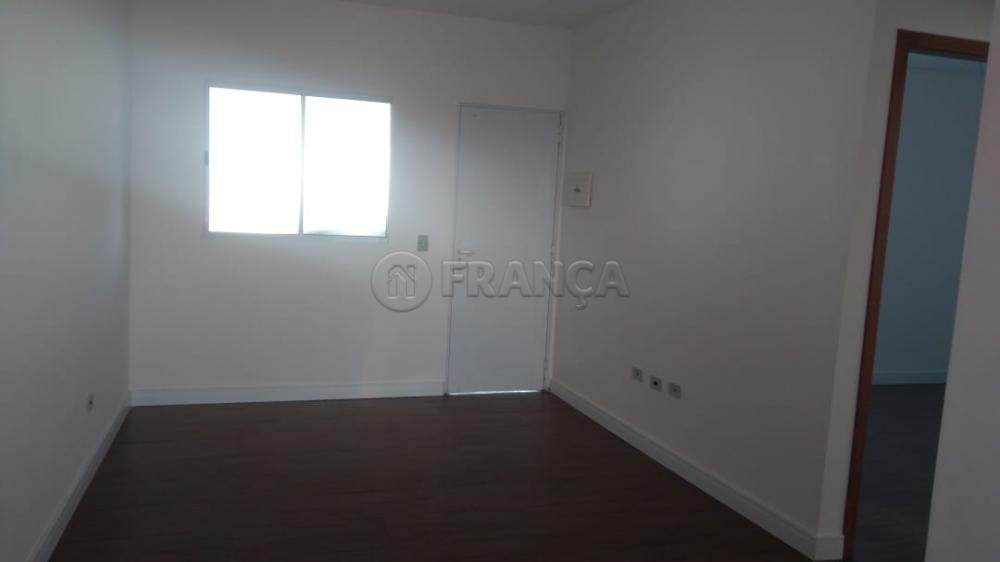 Alugar Casa / Condomínio em Jacareí R$ 1.300,00 - Foto 7