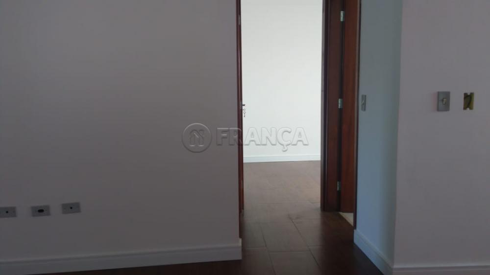 Alugar Casa / Condomínio em Jacareí R$ 1.300,00 - Foto 11