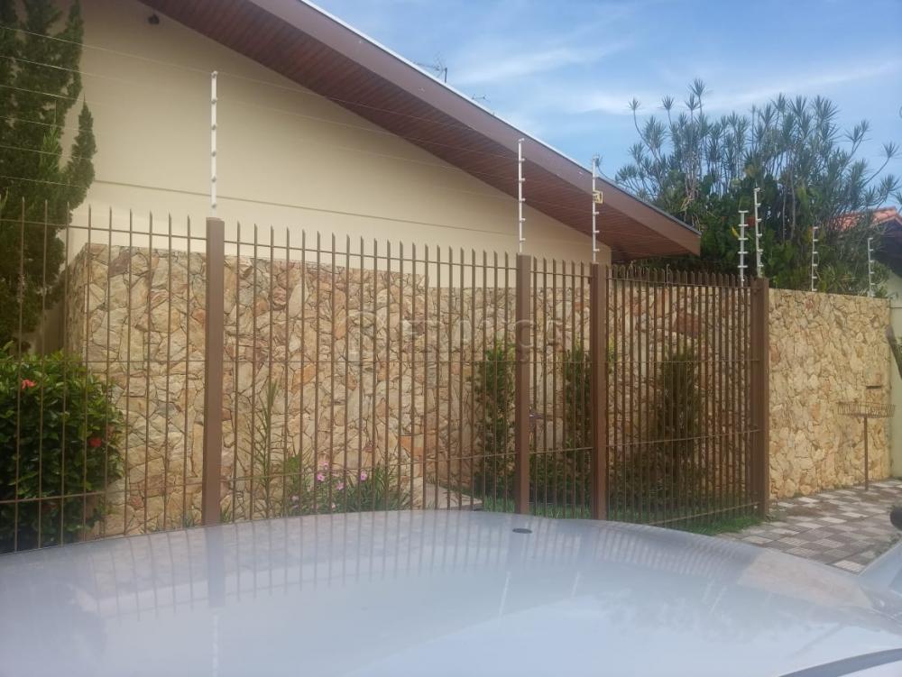 Alugar Casa / Padrão em Jacareí R$ 6.000,00 - Foto 9
