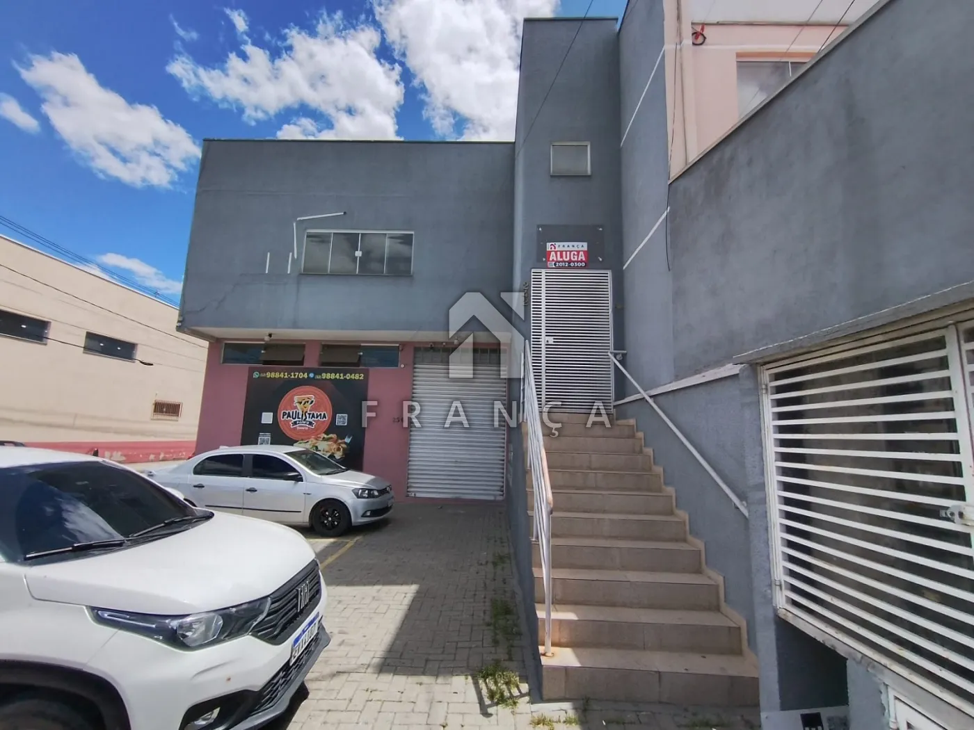 Alugar Casa / Padrão em Jacareí R$ 1.060,00 - Foto 2