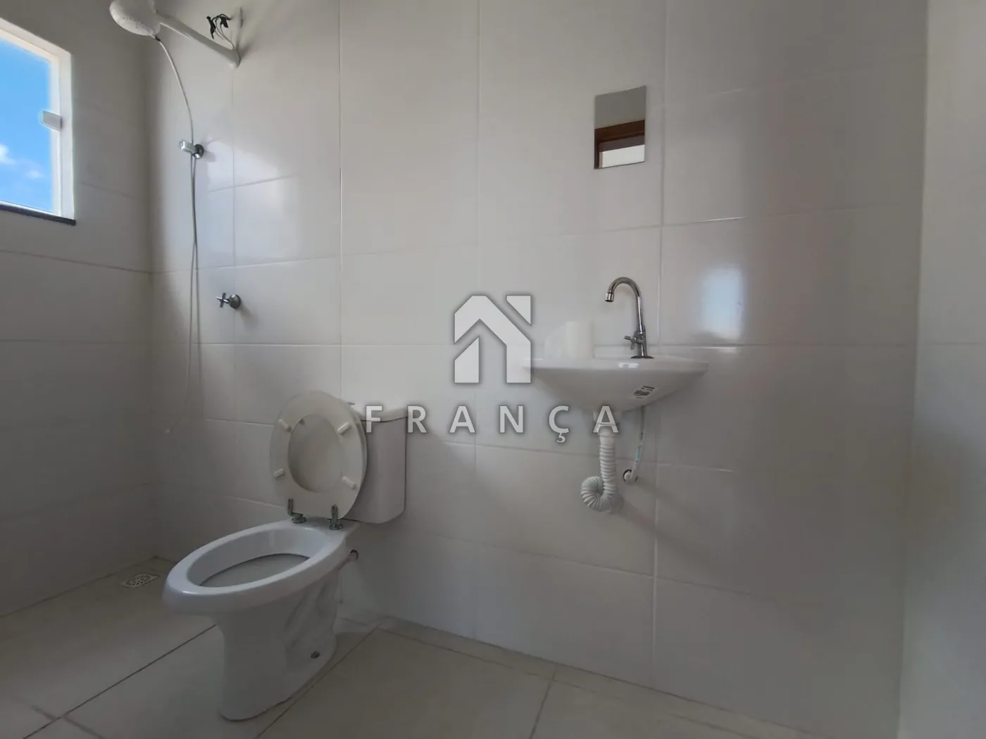 Alugar Casa / Padrão em Jacareí R$ 1.060,00 - Foto 11