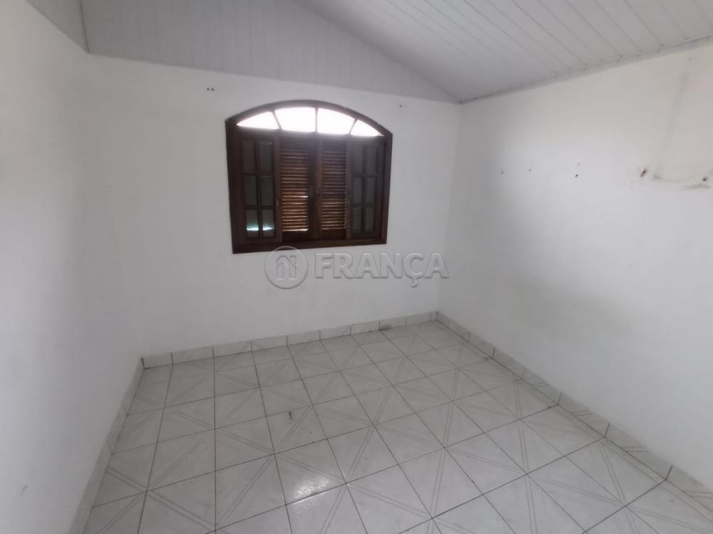 Alugar Casa / Padrão em Jacareí R$ 1.200,00 - Foto 12