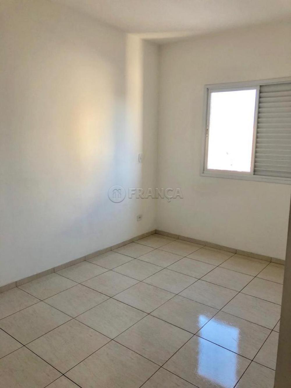 Alugar Apartamento / Padrão em Jacareí R$ 1.500,00 - Foto 25