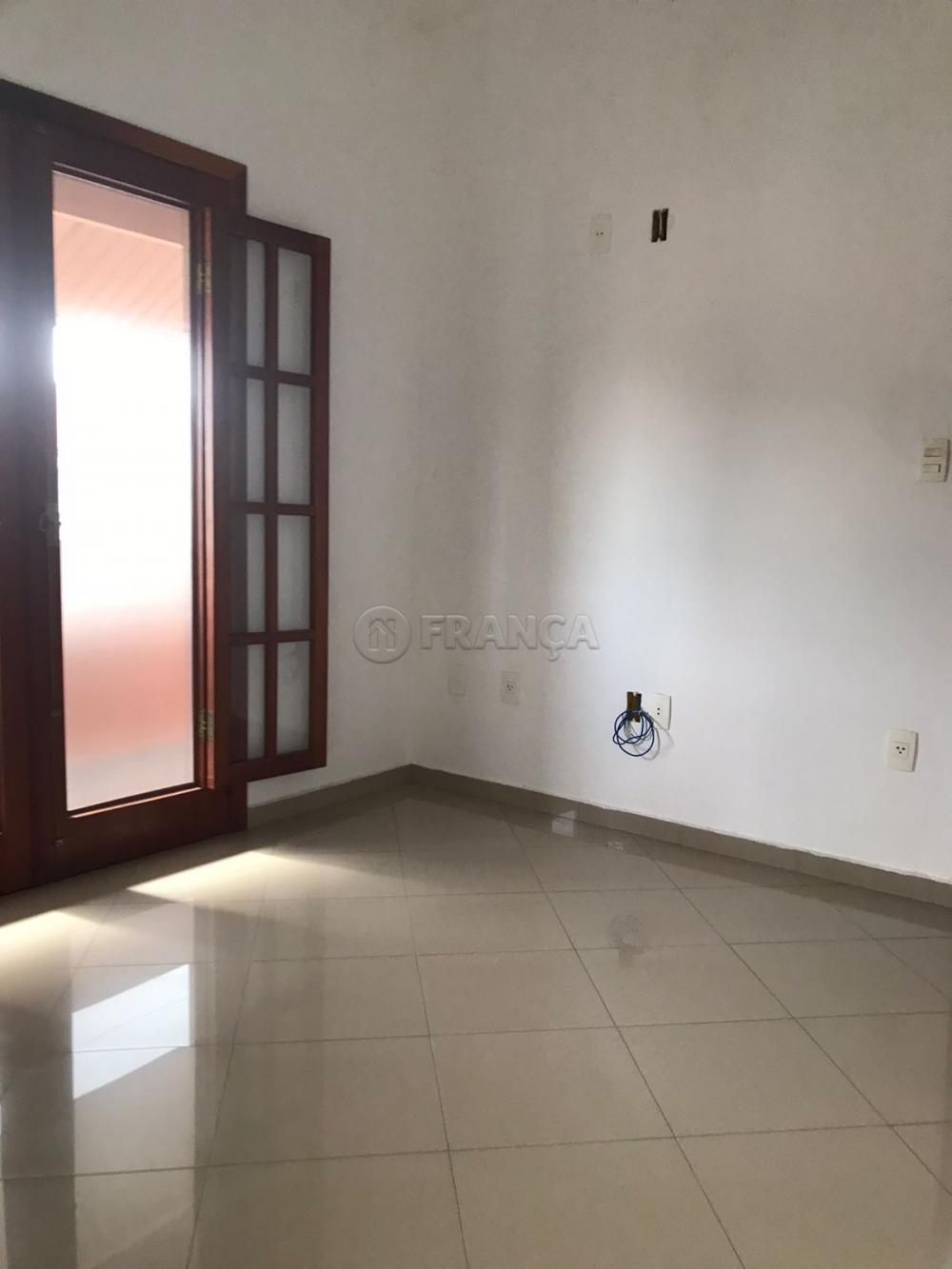 Comprar Casa / Condomínio em Jacareí R$ 900.000,00 - Foto 14