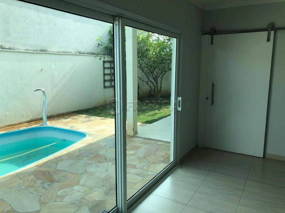 Comprar Casa / Condomínio em Jacareí R$ 1.100.000,00 - Foto 11