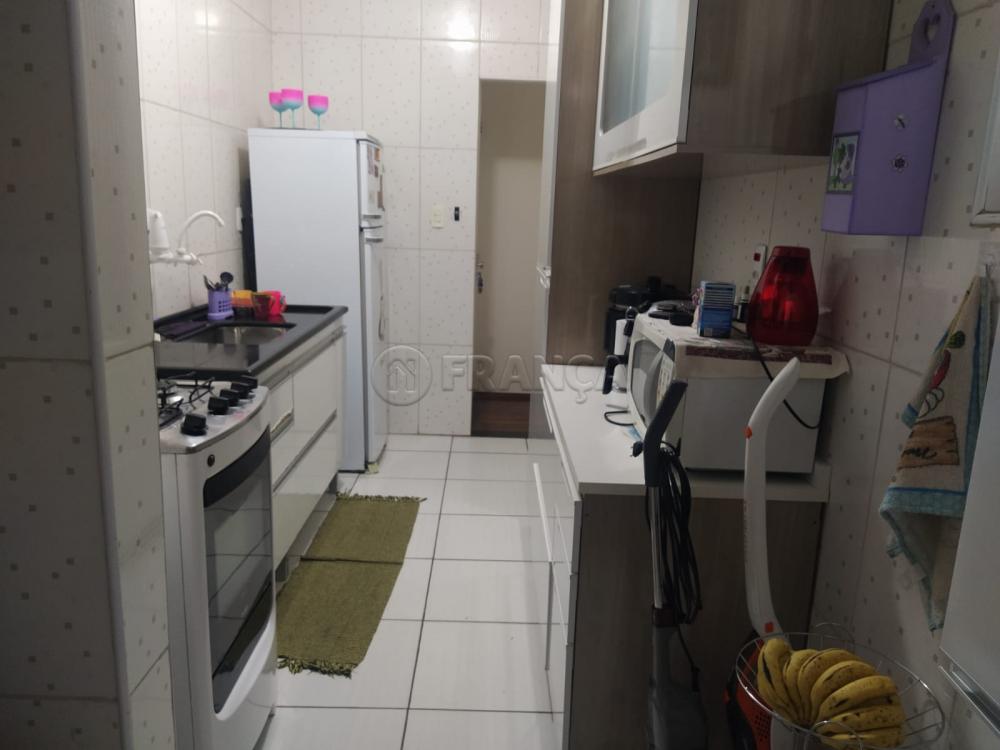 Alugar Apartamento / Padrão em Jacareí R$ 1.000,00 - Foto 15