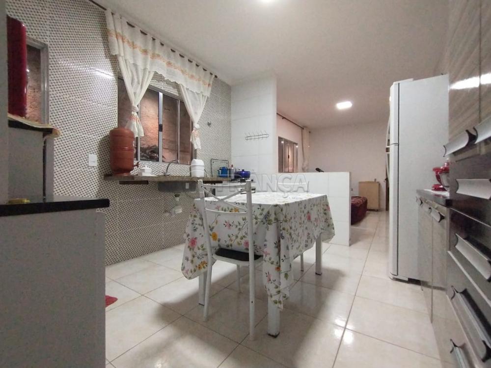 Comprar Casa / Padrão em Jacareí R$ 270.000,00 - Foto 5