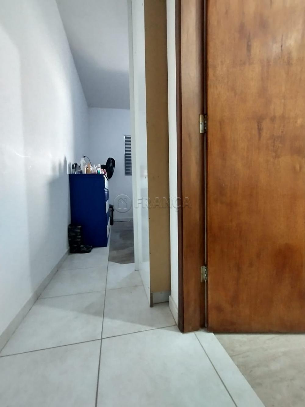 Comprar Casa / Padrão em Jacareí R$ 270.000,00 - Foto 7