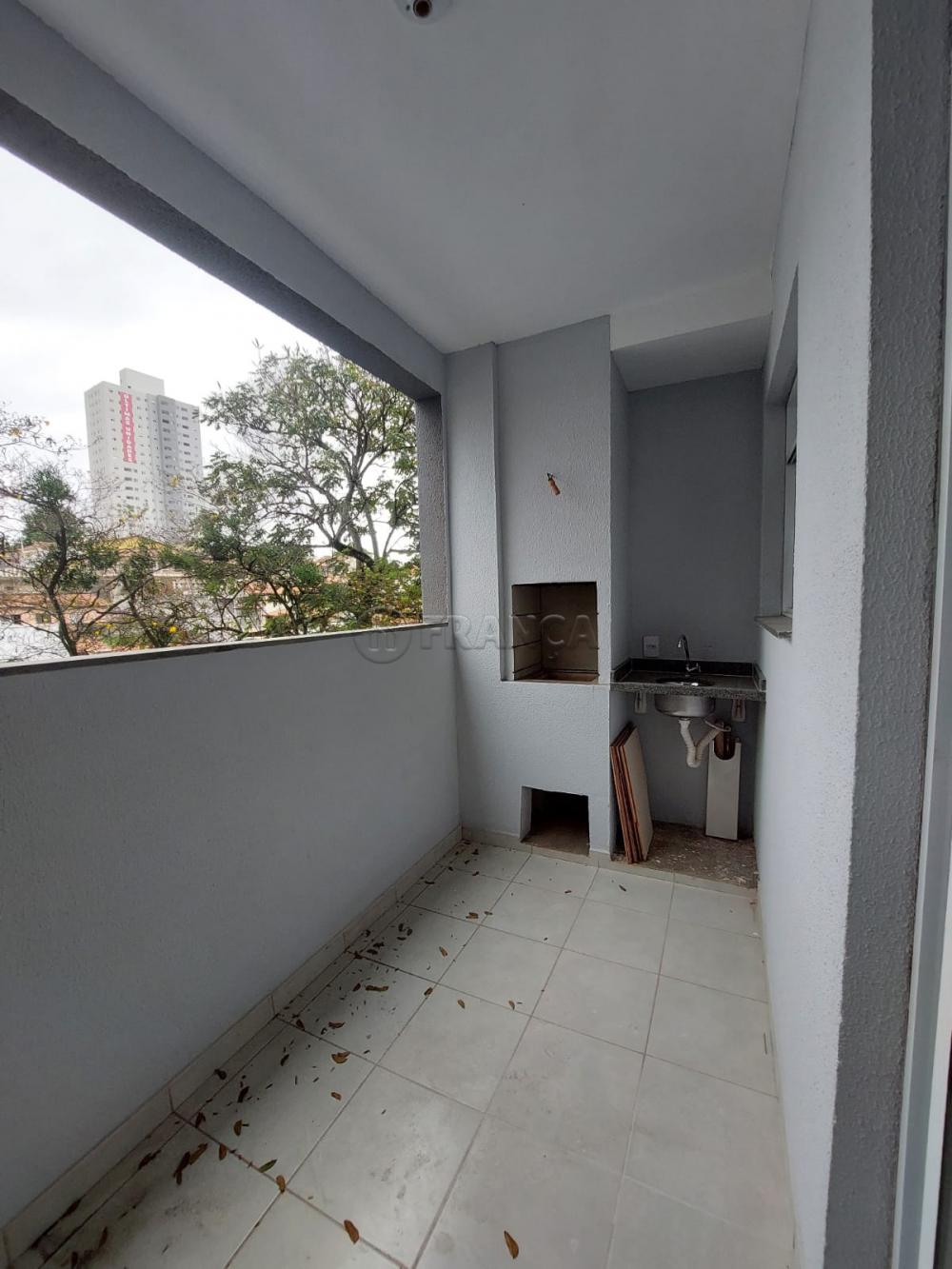 Alugar Apartamento / Padrão em Jacareí R$ 1.350,00 - Foto 9