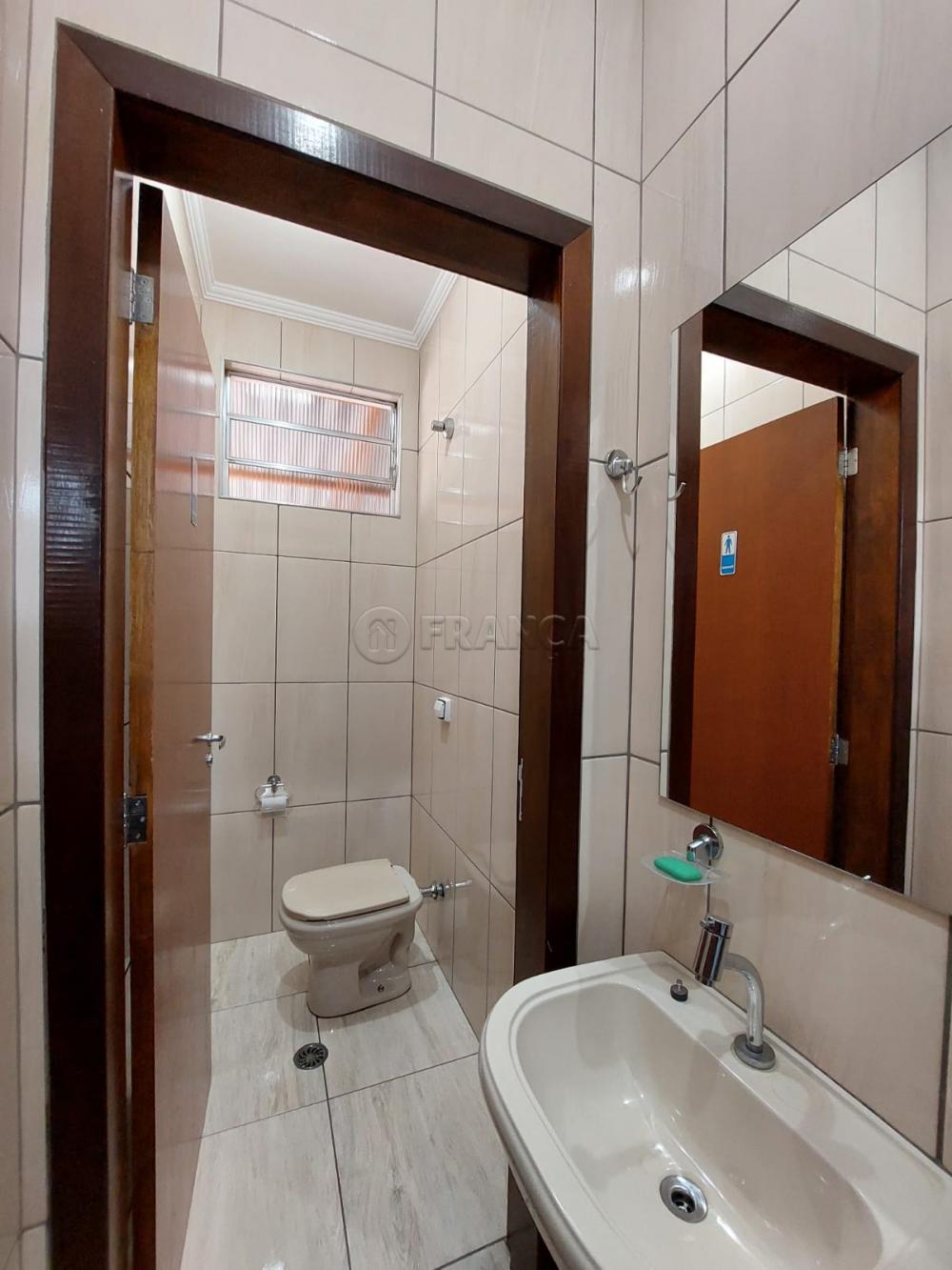 Alugar Comercial / Galpão em Jacareí R$ 5.500,00 - Foto 17