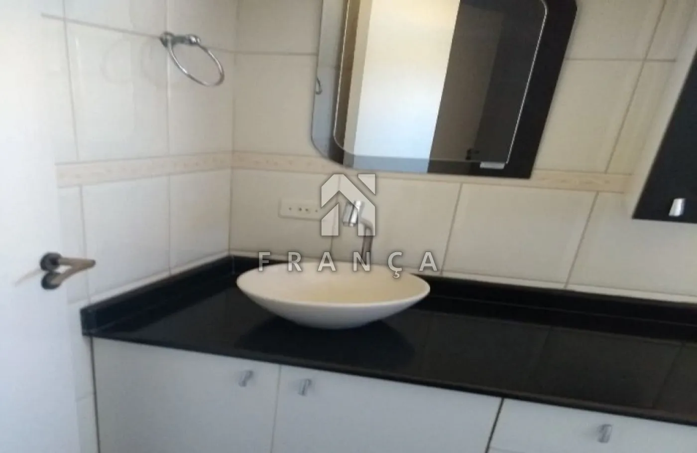 Alugar Apartamento / Padrão em Jacareí R$ 2.100,00 - Foto 20