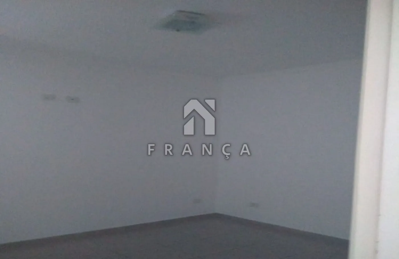 Alugar Apartamento / Padrão em Jacareí R$ 2.100,00 - Foto 24