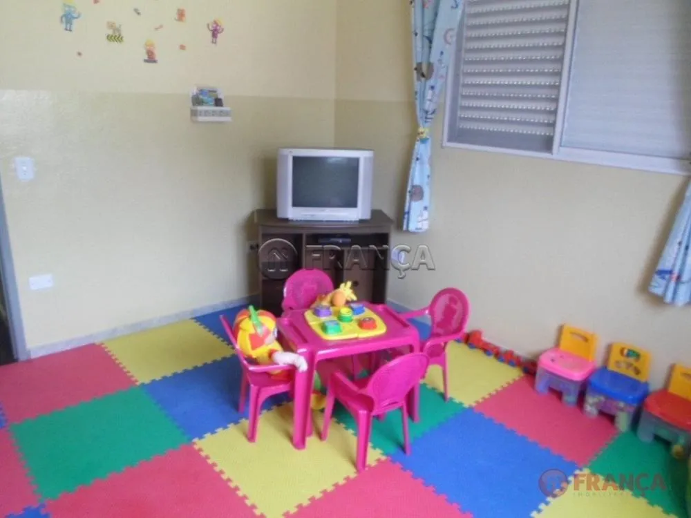 Alugar Apartamento / Padrão em Jacareí R$ 2.100,00 - Foto 13