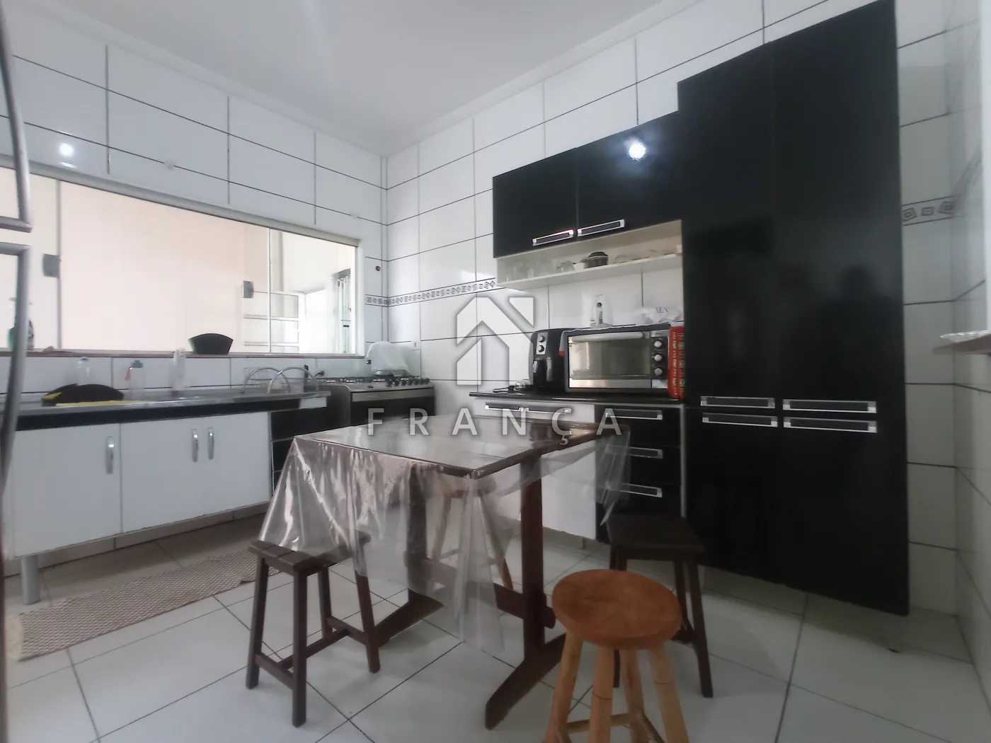 Alugar Casa / Padrão em Jacareí R$ 3.700,00 - Foto 9