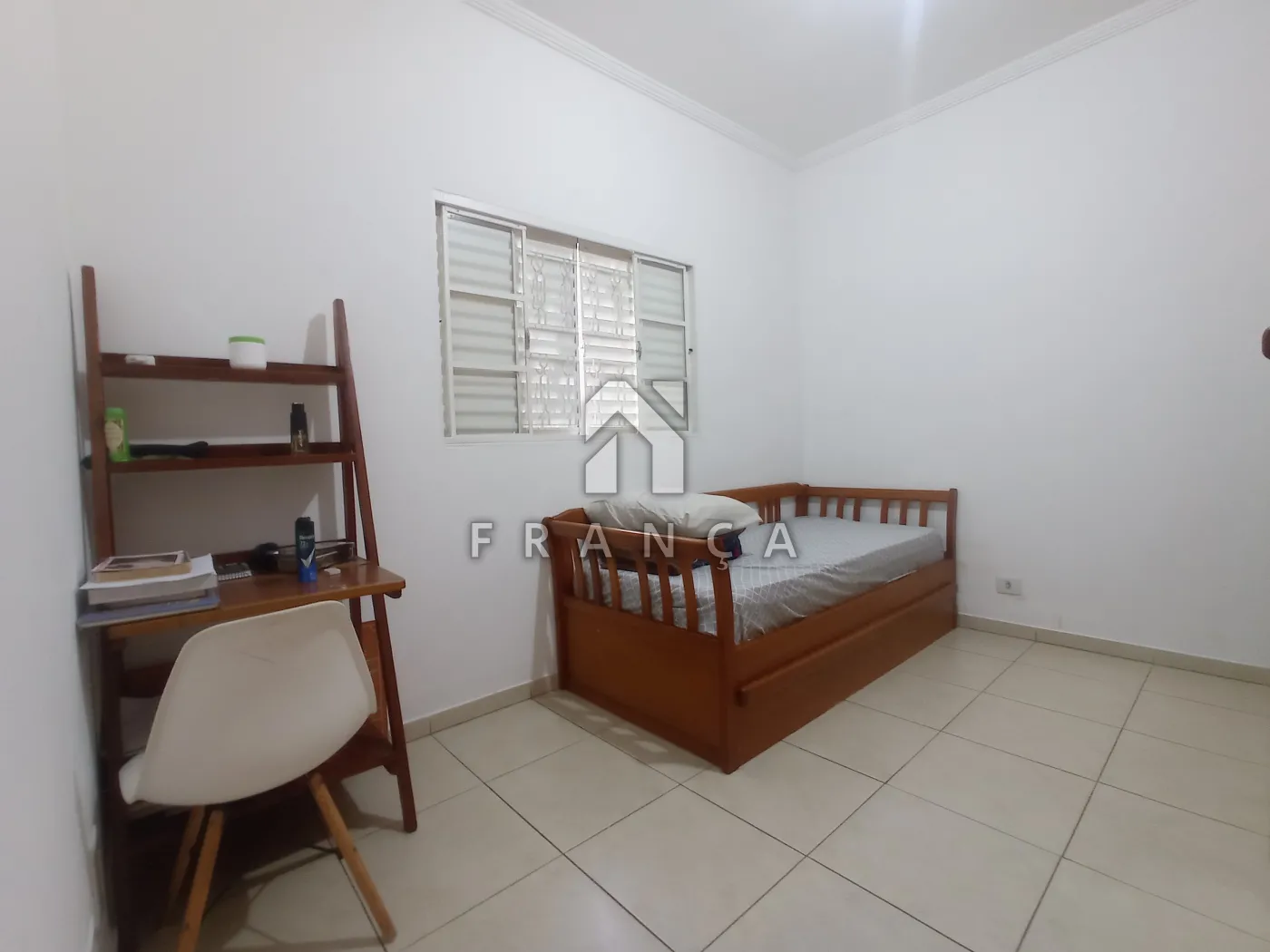 Alugar Casa / Padrão em Jacareí R$ 3.700,00 - Foto 14