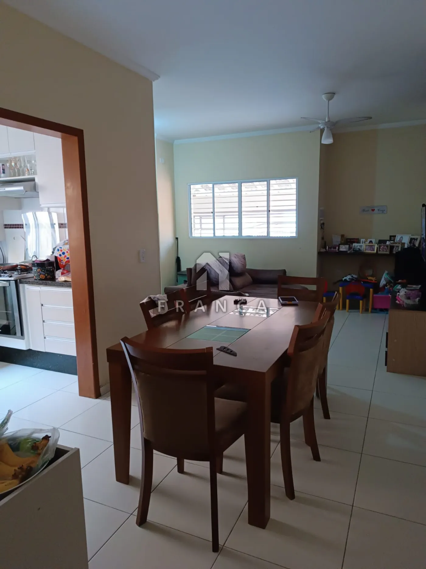 Comprar Casa / Padrão em Jacareí R$ 550.000,00 - Foto 2