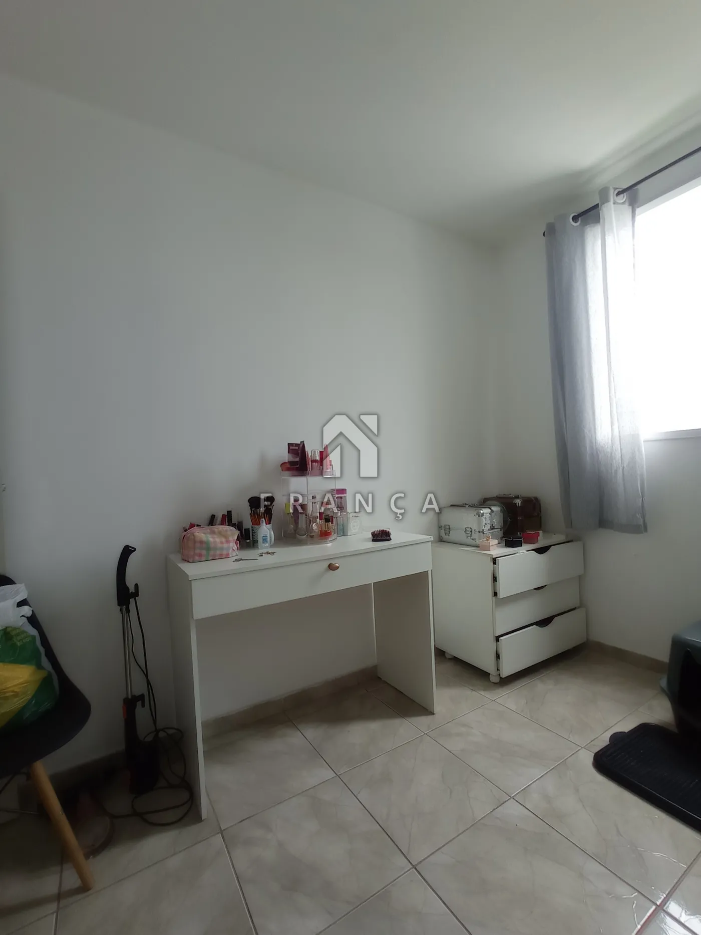 Comprar Apartamento / Padrão em Jacareí R$ 200.000,00 - Foto 7