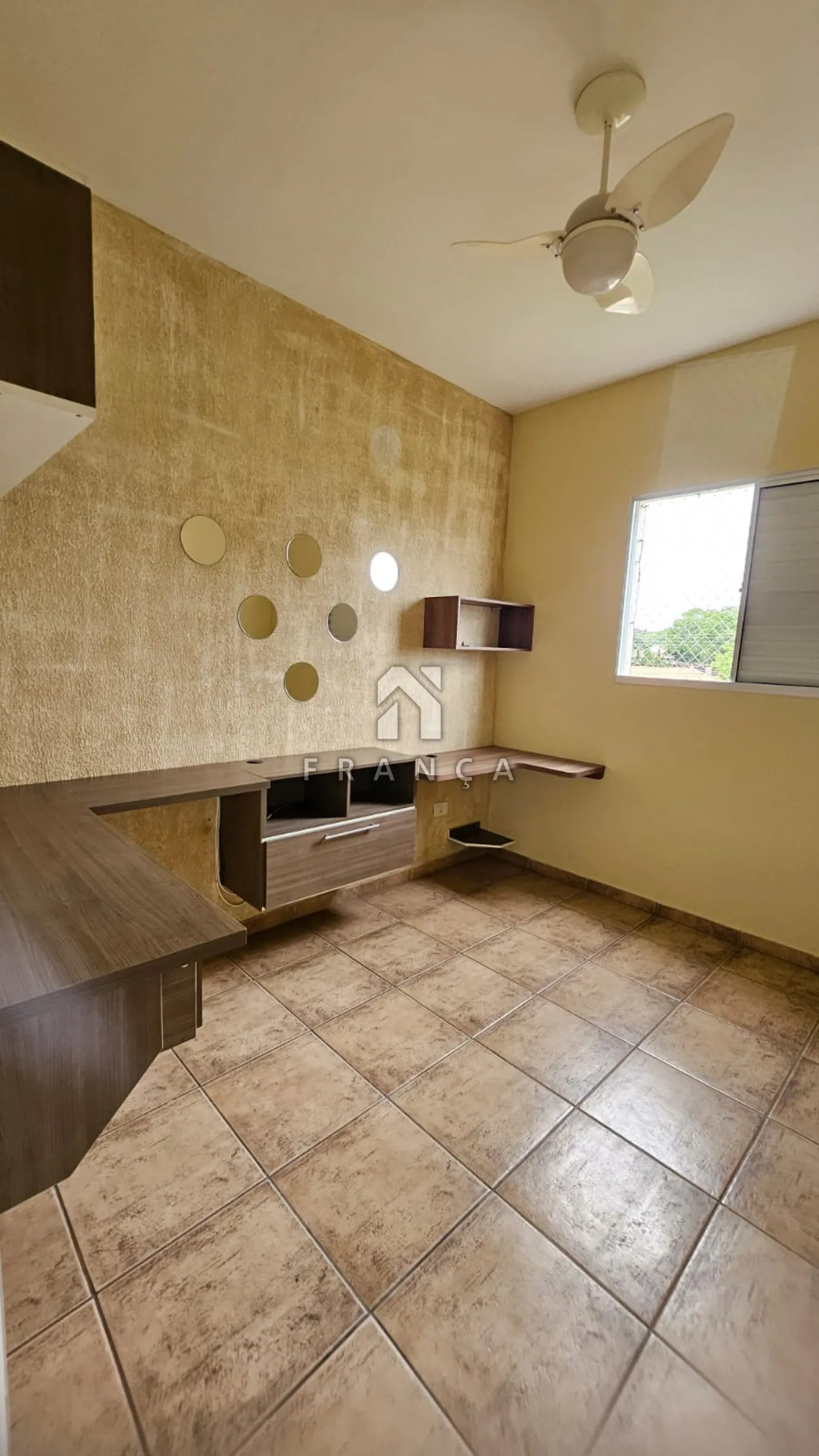 Alugar Apartamento / Padrão em Jacareí R$ 2.200,00 - Foto 15