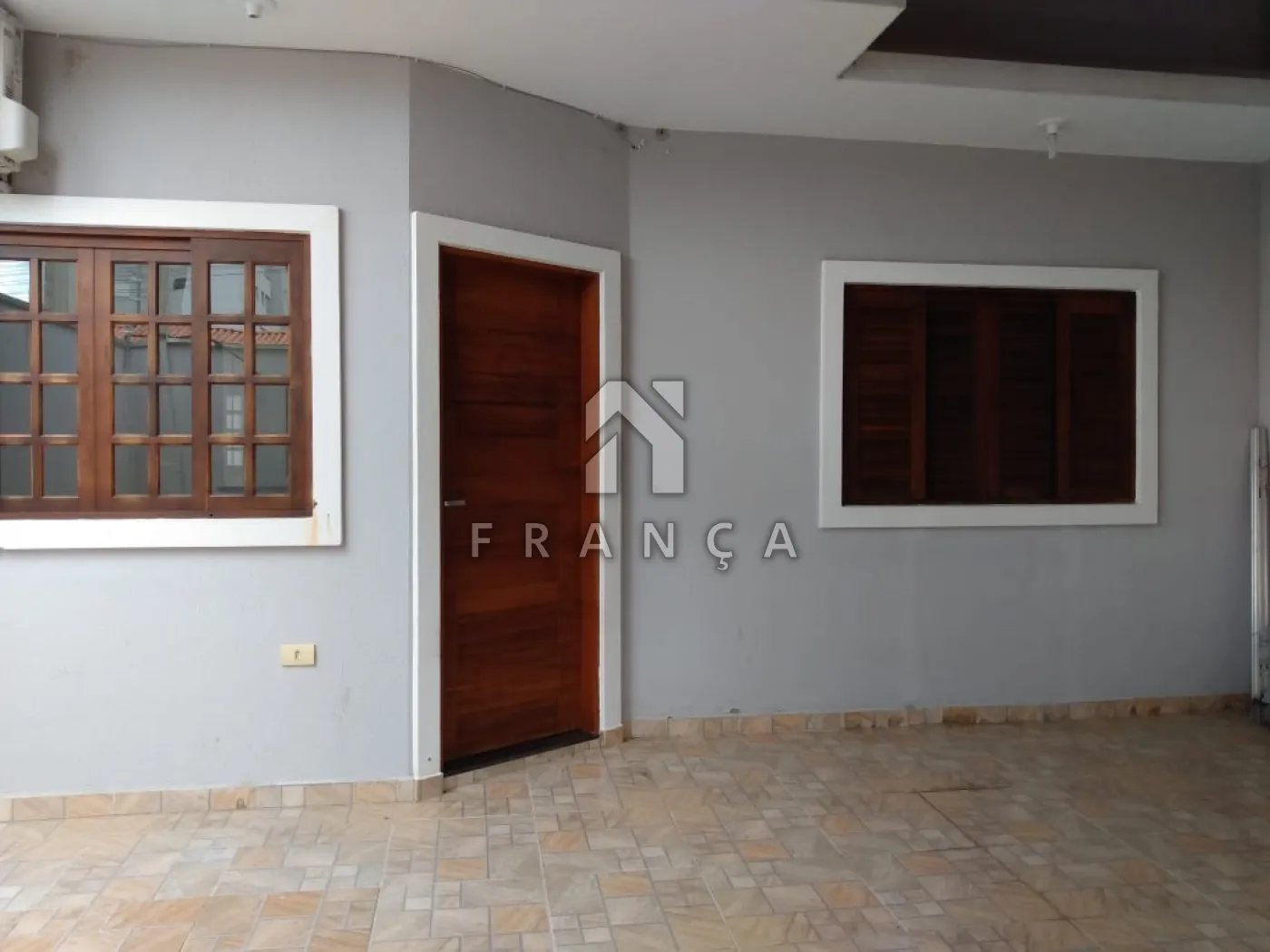 Comprar Casa / Padrão em Jacareí R$ 580.000,00 - Foto 3