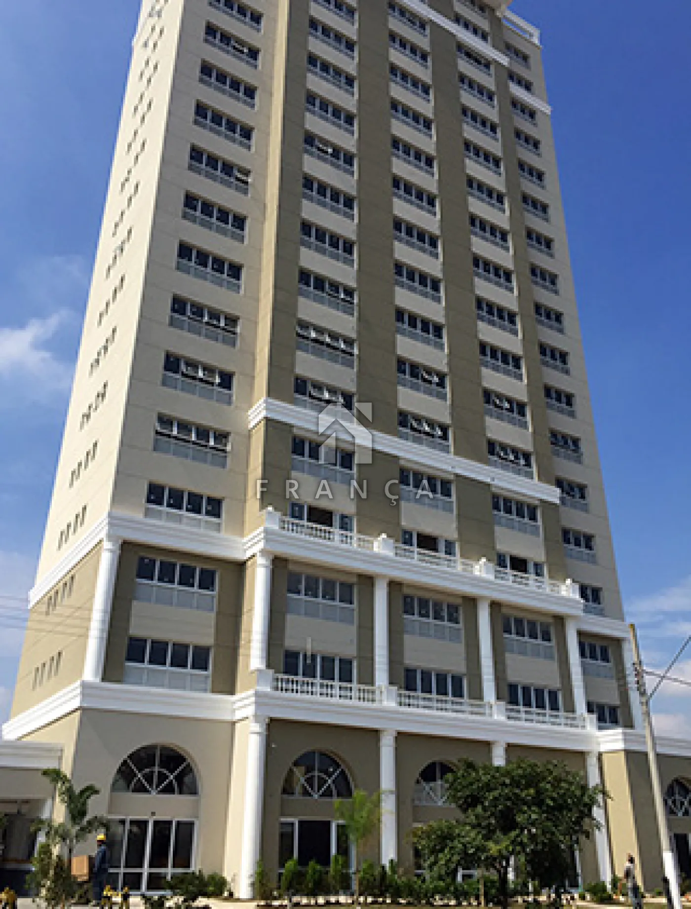 Alugar Comercial / Sala em Condomínio em Jacareí R$ 1.200,00 - Foto 1