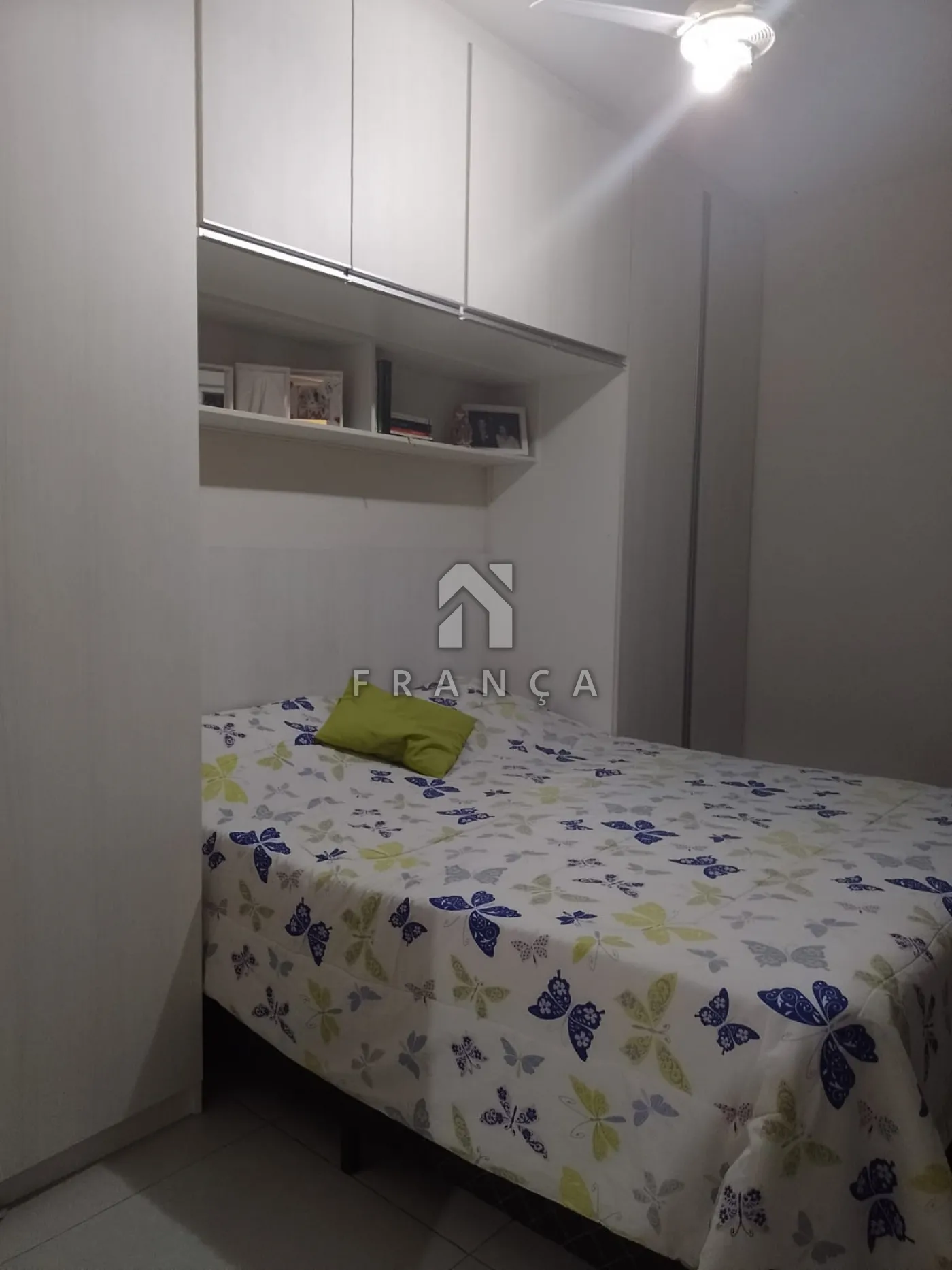 Alugar Apartamento / Padrão em Jacareí R$ 1.850,00 - Foto 8