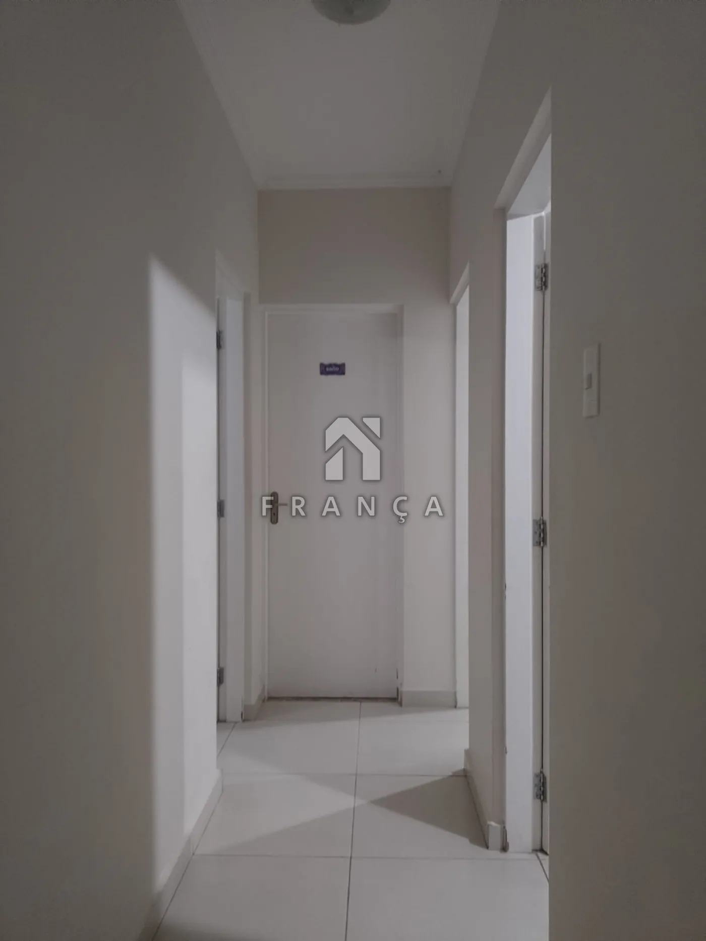 Alugar Apartamento / Padrão em Jacareí R$ 1.850,00 - Foto 7