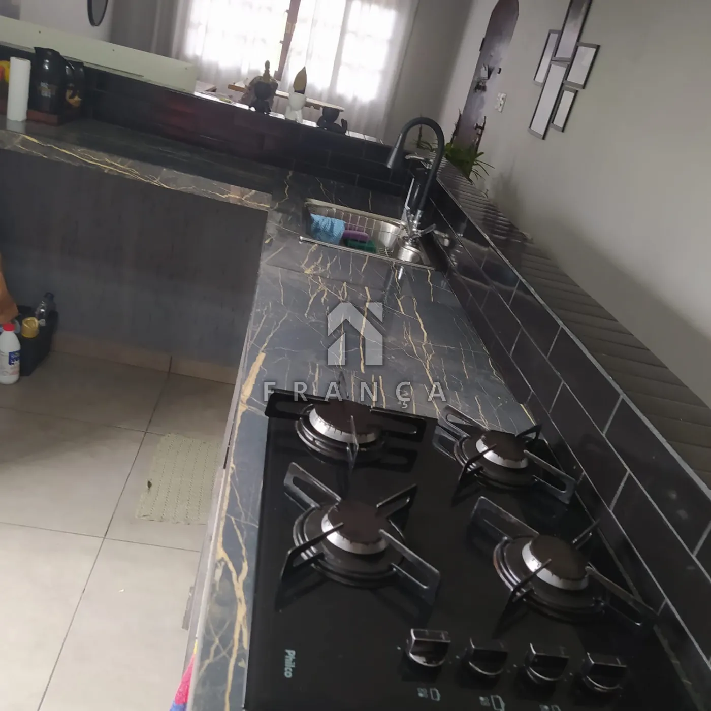 Alugar Casa / Padrão em Jacareí R$ 2.200,00 - Foto 7
