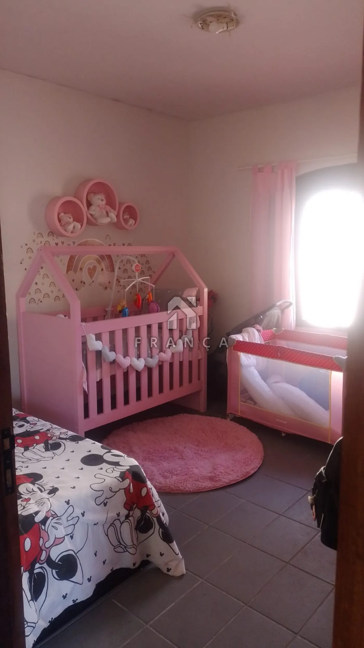 Alugar Casa / Padrão em Jacareí R$ 2.200,00 - Foto 9