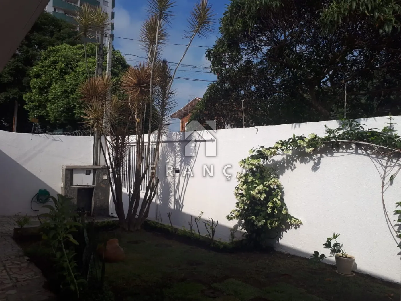 Alugar Casa / Padrão em São José dos Campos R$ 4.000,00 - Foto 35