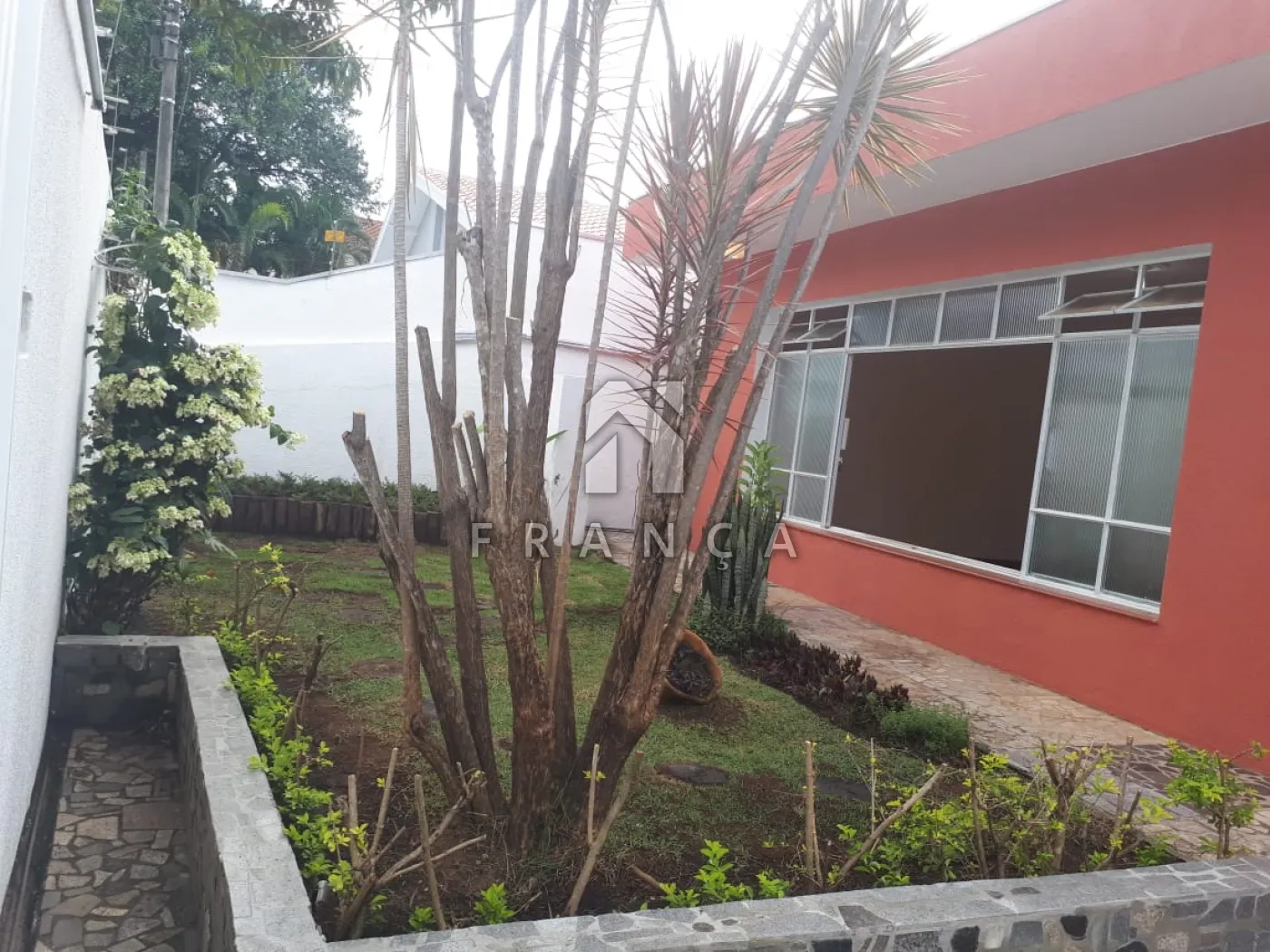 Alugar Casa / Padrão em São José dos Campos R$ 4.000,00 - Foto 37