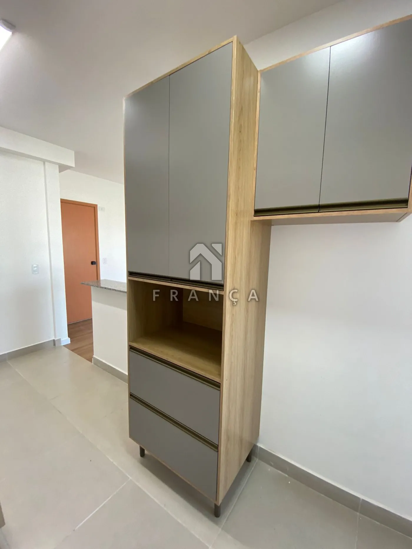 Alugar Apartamento / Padrão em Jacareí R$ 3.000,00 - Foto 11