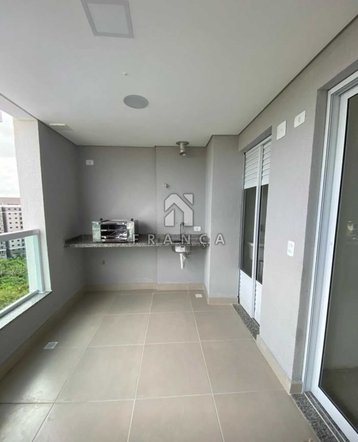 Alugar Apartamento / Padrão em Jacareí R$ 3.000,00 - Foto 4