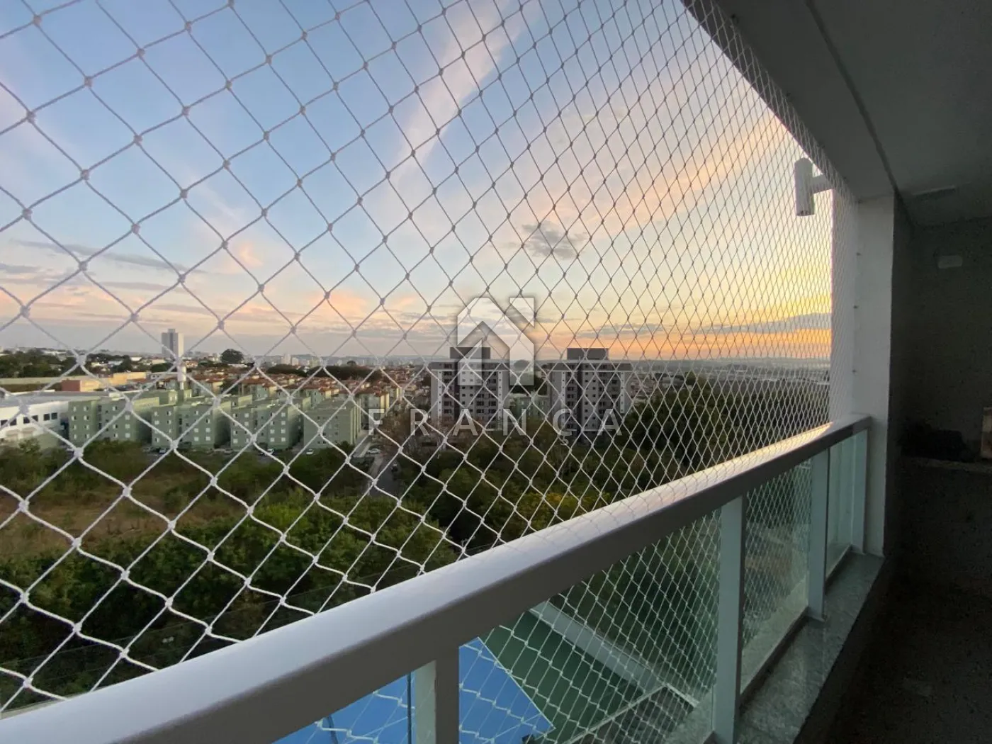 Alugar Apartamento / Padrão em Jacareí R$ 3.000,00 - Foto 5