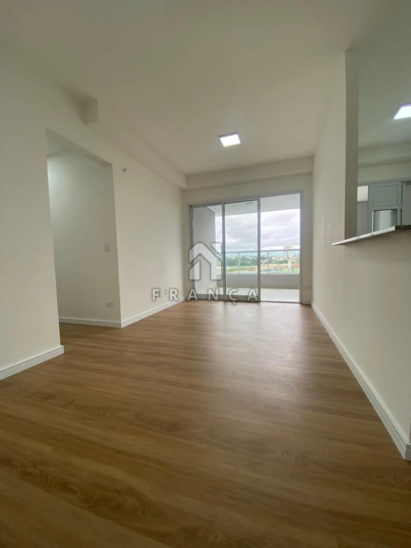 Alugar Apartamento / Padrão em Jacareí R$ 3.000,00 - Foto 16