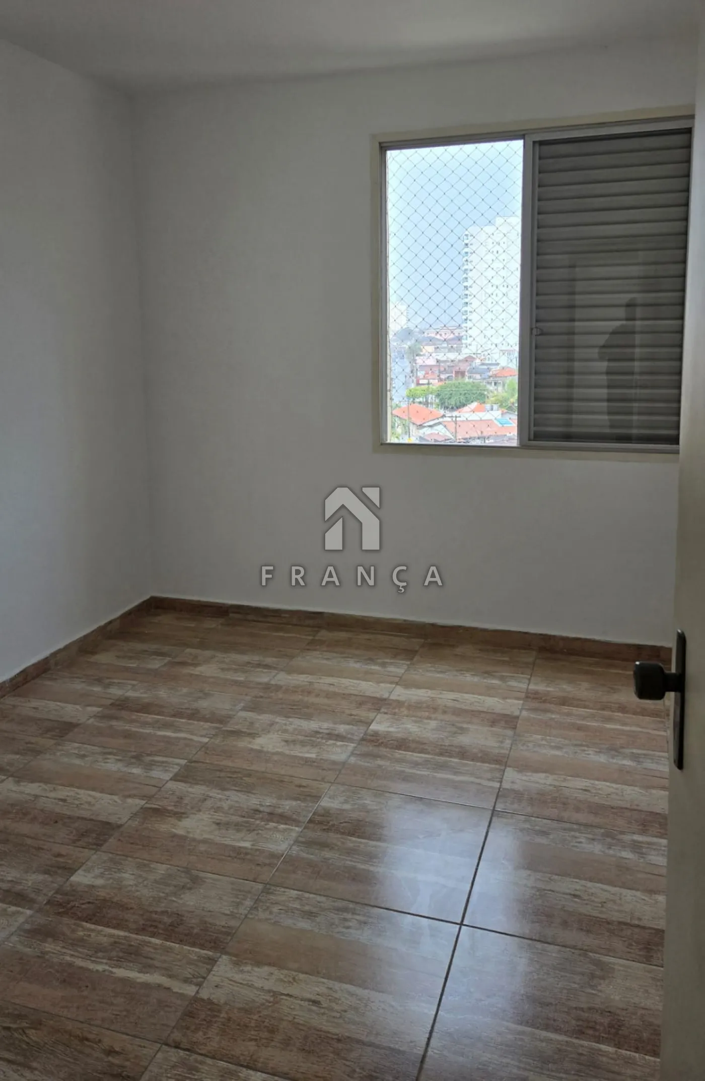 Alugar Apartamento / Padrão em Jacareí R$ 1.900,00 - Foto 9