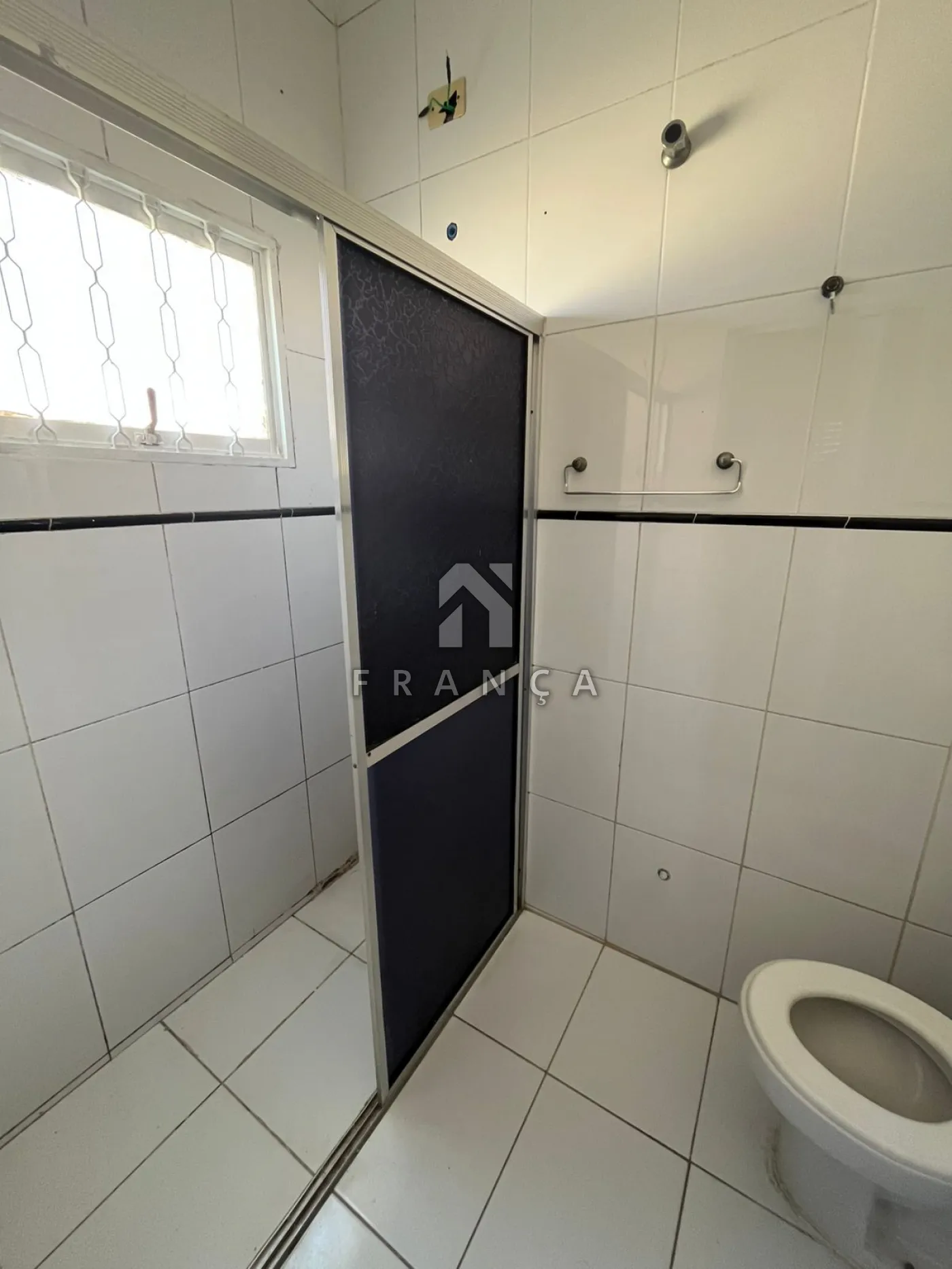 Alugar Casa / Padrão em Jacareí R$ 2.500,00 - Foto 15