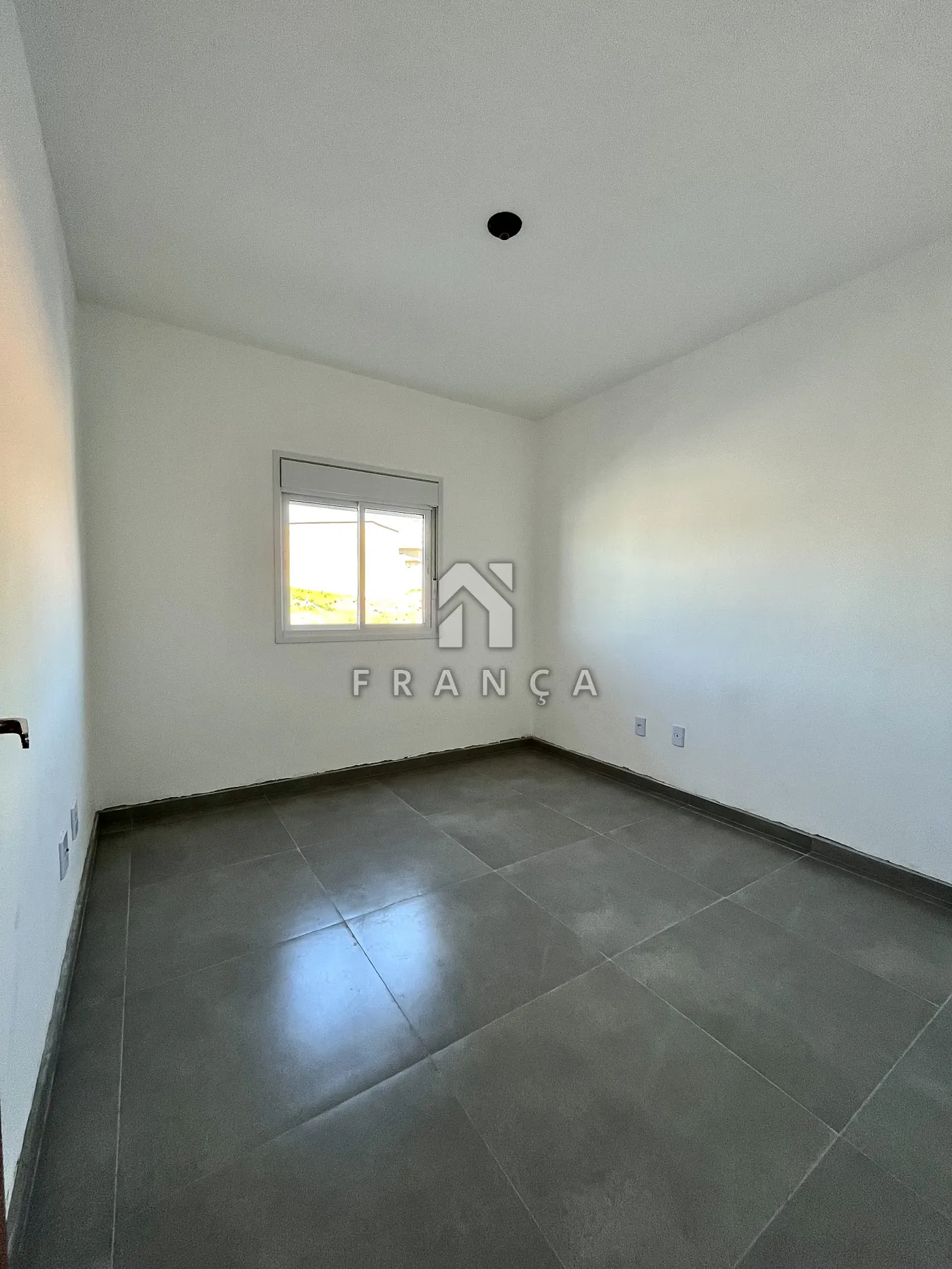 Comprar Apartamento / Padrão em Jacareí R$ 500.000,00 - Foto 13