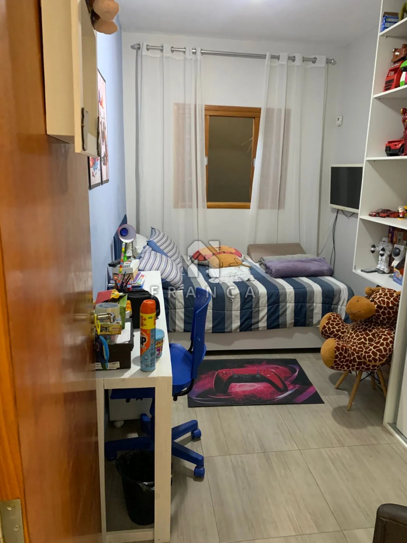 Alugar Casa / Padrão em Jacareí R$ 2.300,00 - Foto 17