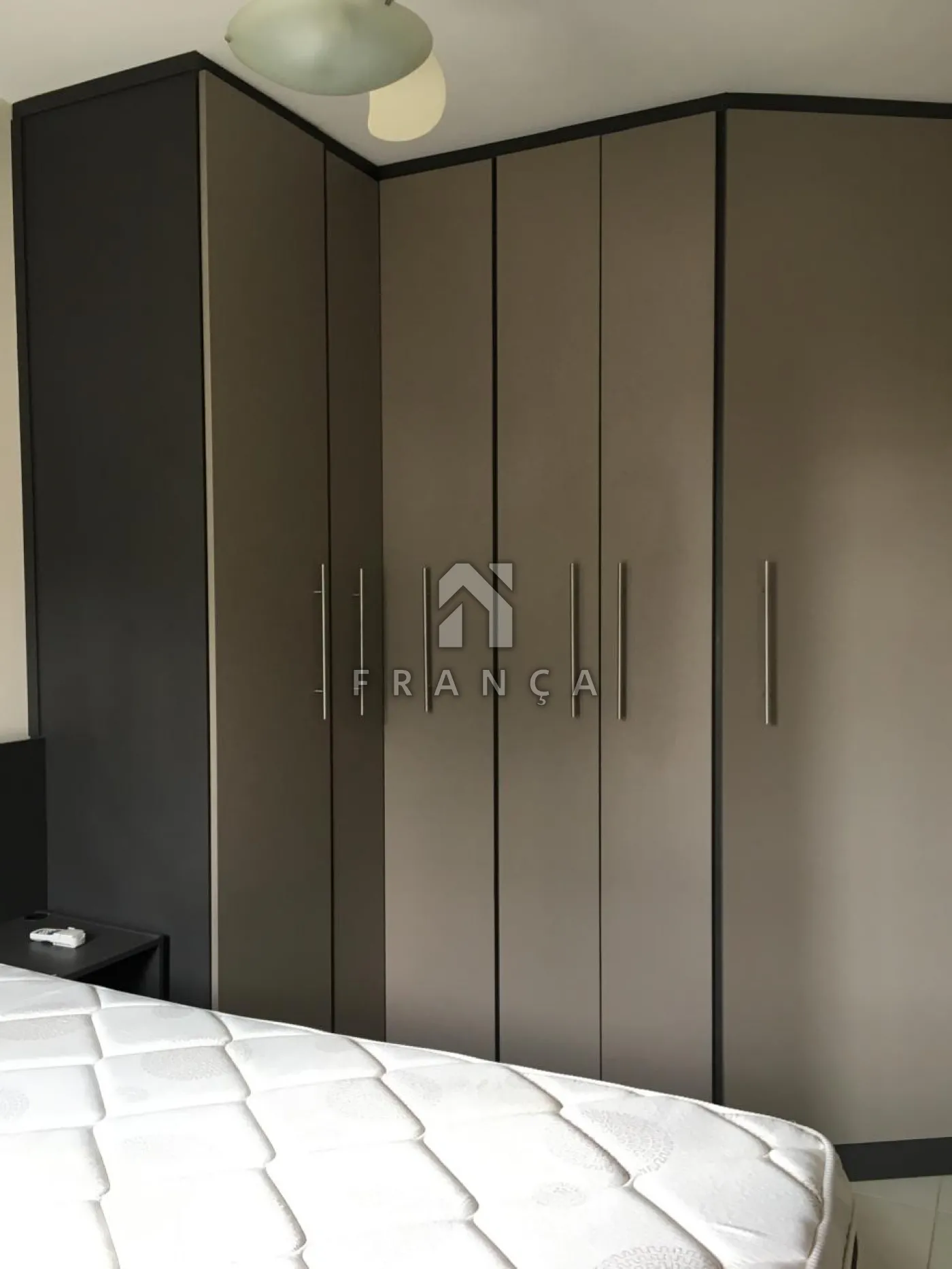 Alugar Apartamento / Padrão em Jacareí R$ 2.600,00 - Foto 9