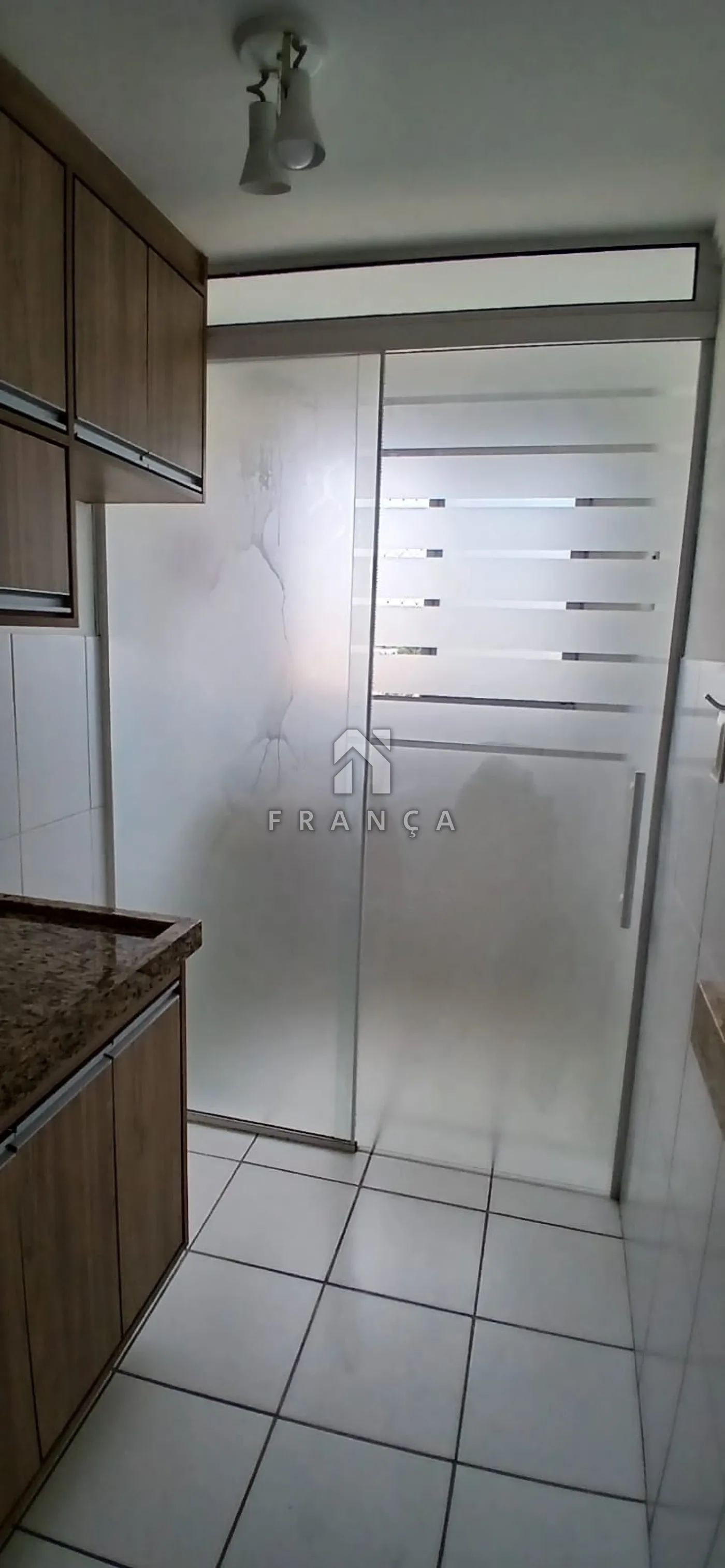 Alugar Apartamento / Padrão em São José dos Campos R$ 1.500,00 - Foto 11