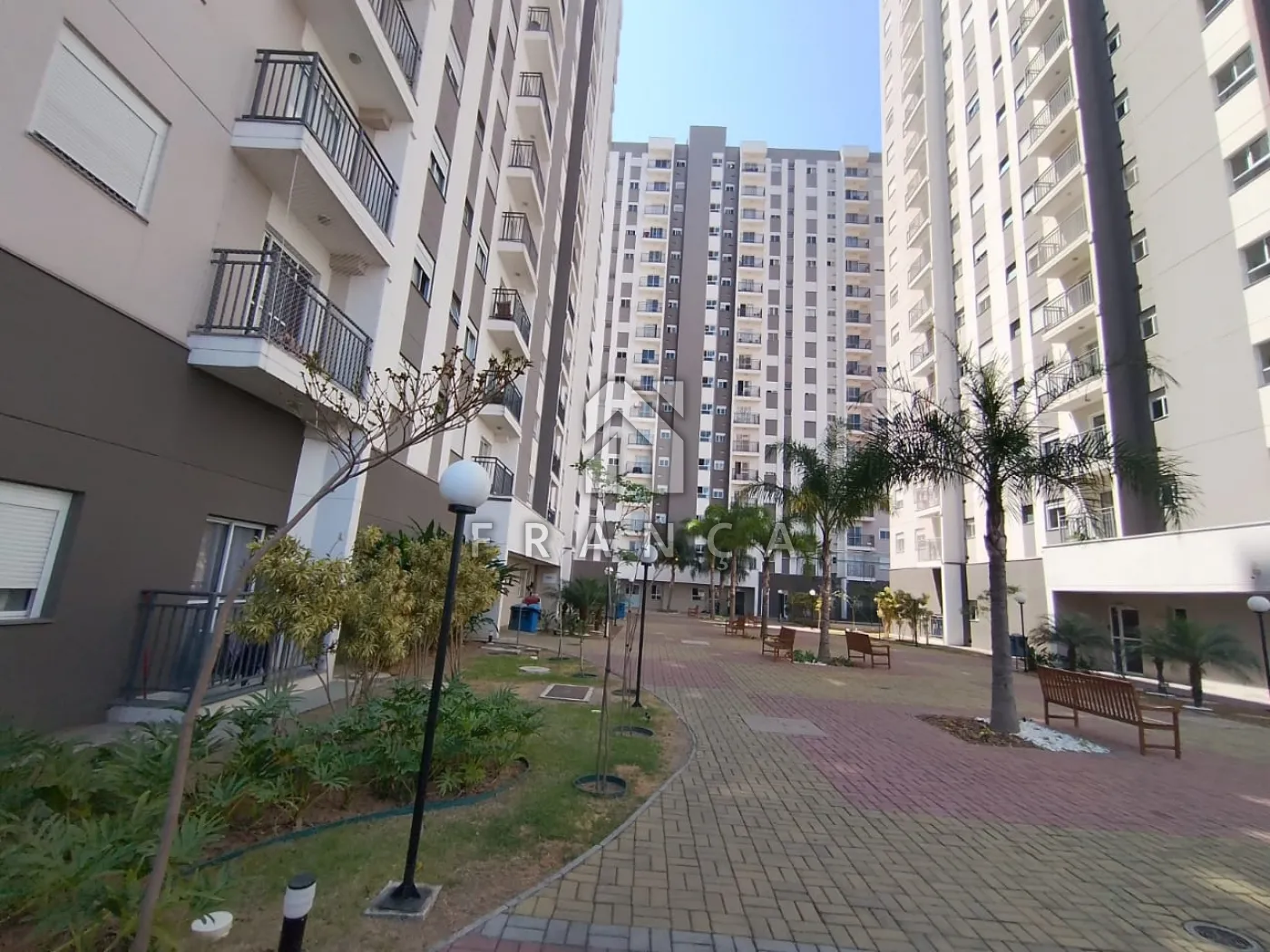 Alugar Apartamento / Padrão em Jacareí R$ 1.800,00 - Foto 21