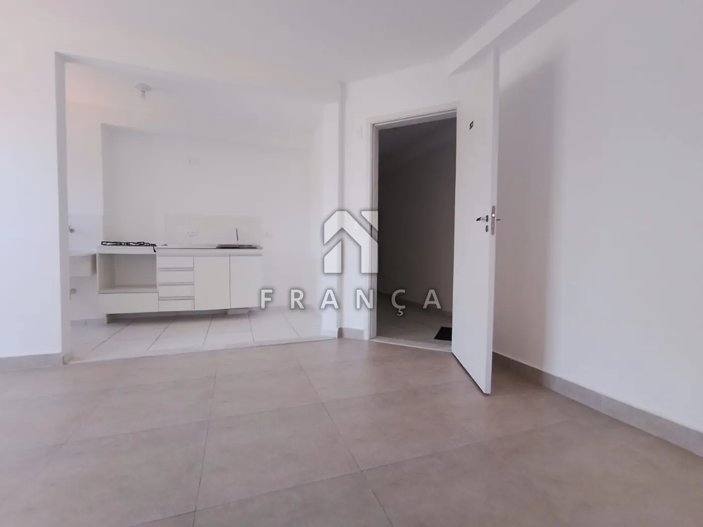 Alugar Apartamento / Padrão em Jacareí R$ 1.800,00 - Foto 4