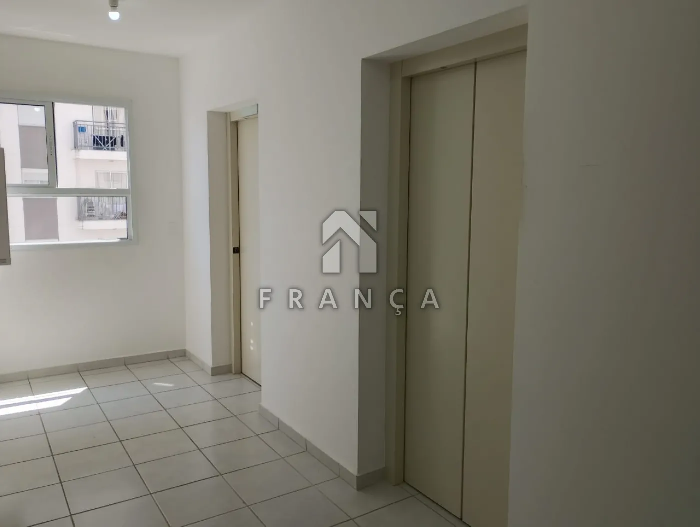 Alugar Apartamento / Padrão em Jacareí R$ 1.800,00 - Foto 19