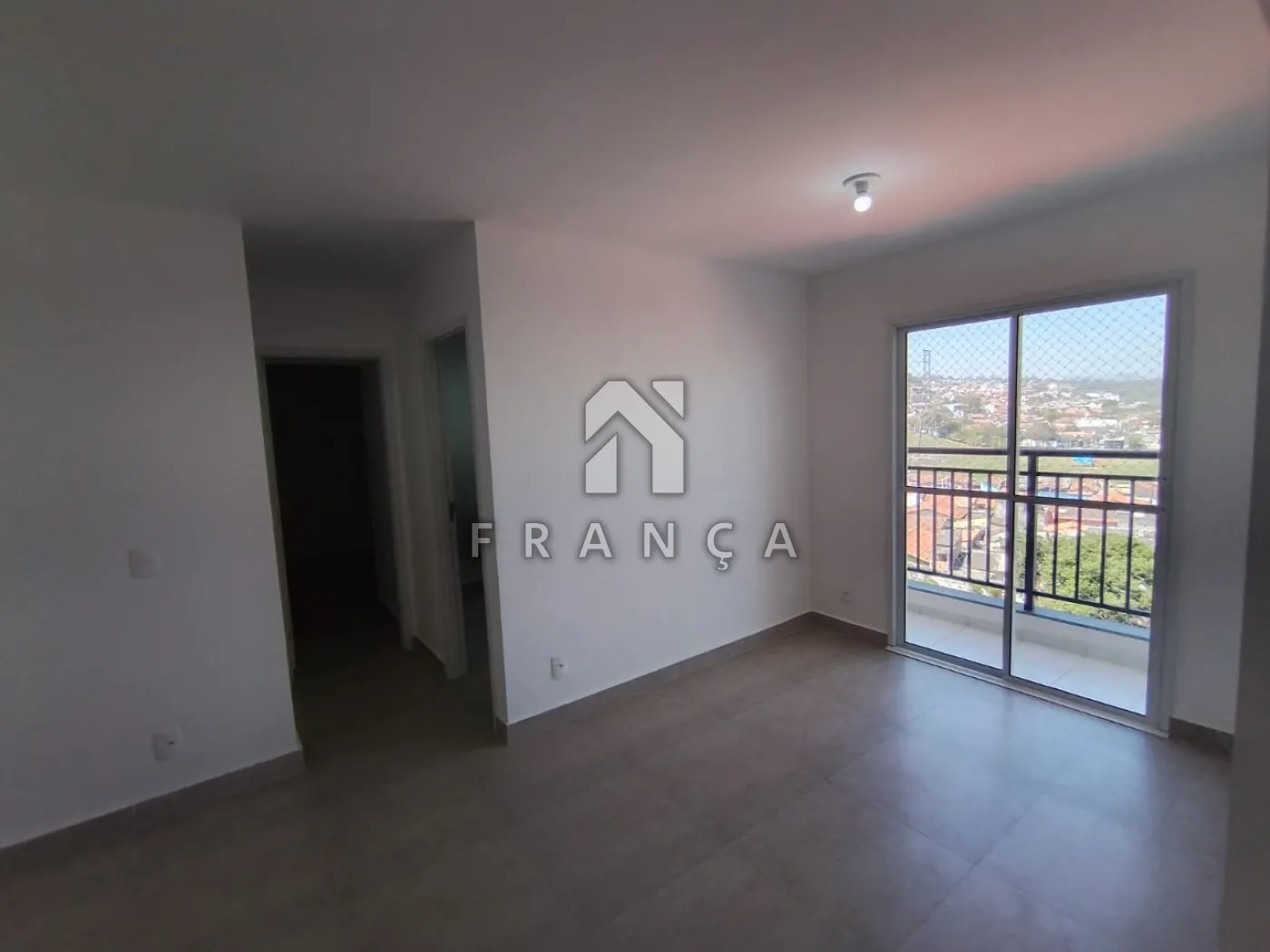 Alugar Apartamento / Padrão em Jacareí R$ 1.800,00 - Foto 8