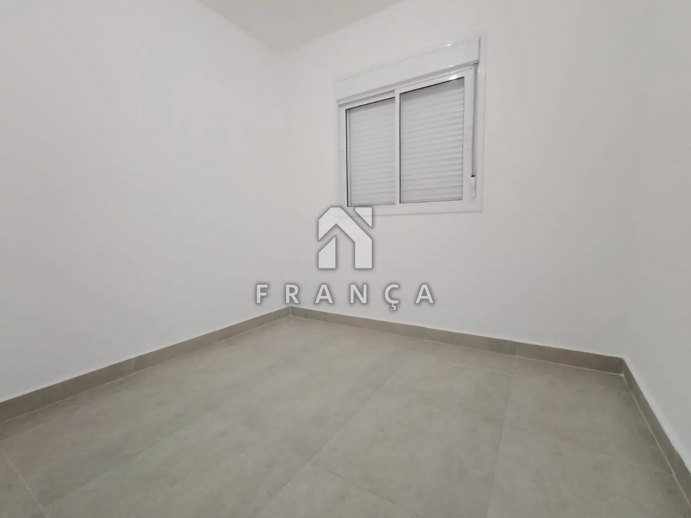 Alugar Apartamento / Padrão em Jacareí R$ 1.800,00 - Foto 14