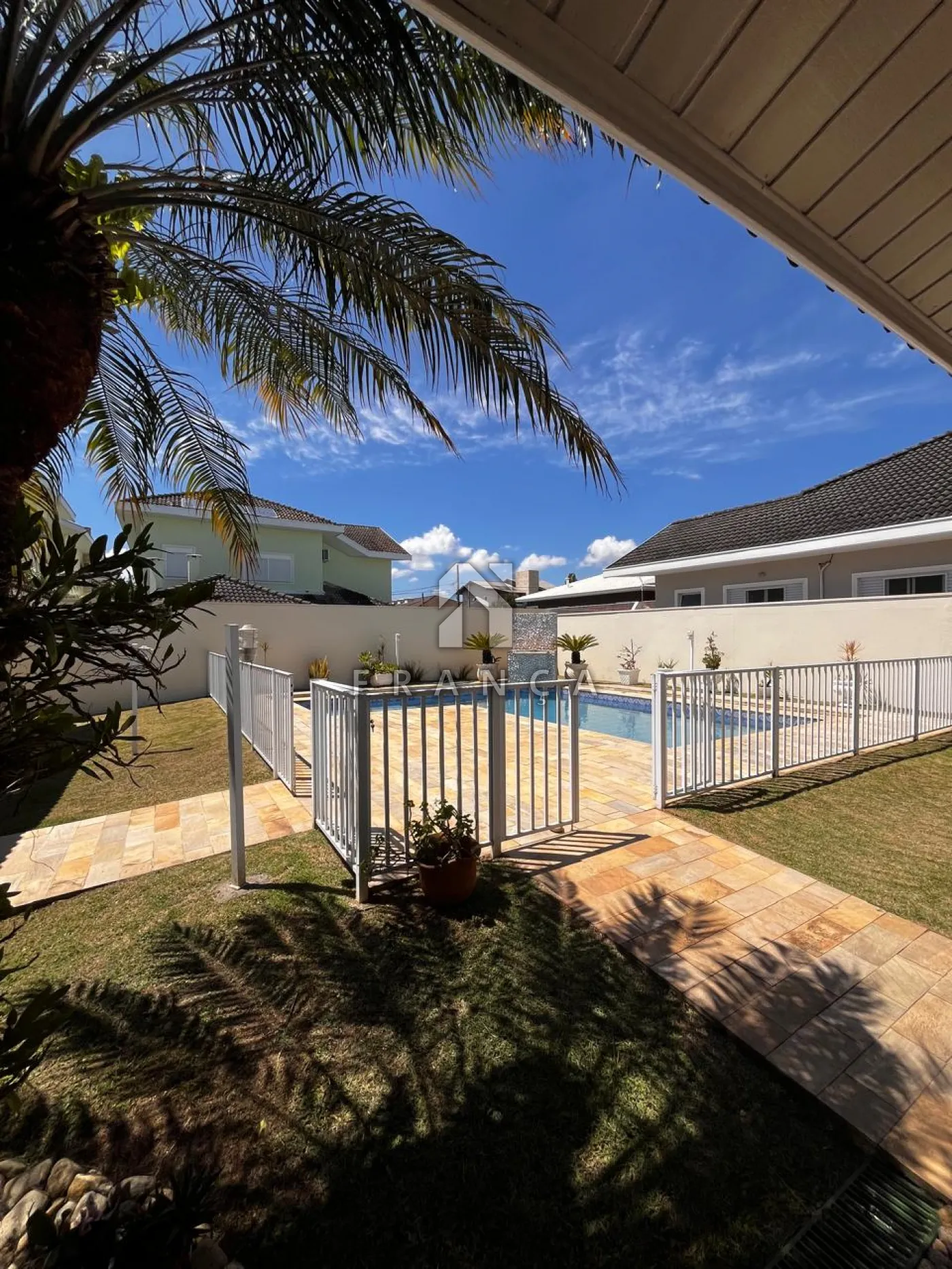 Alugar Casa / Condomínio em Jacareí R$ 10.800,00 - Foto 25